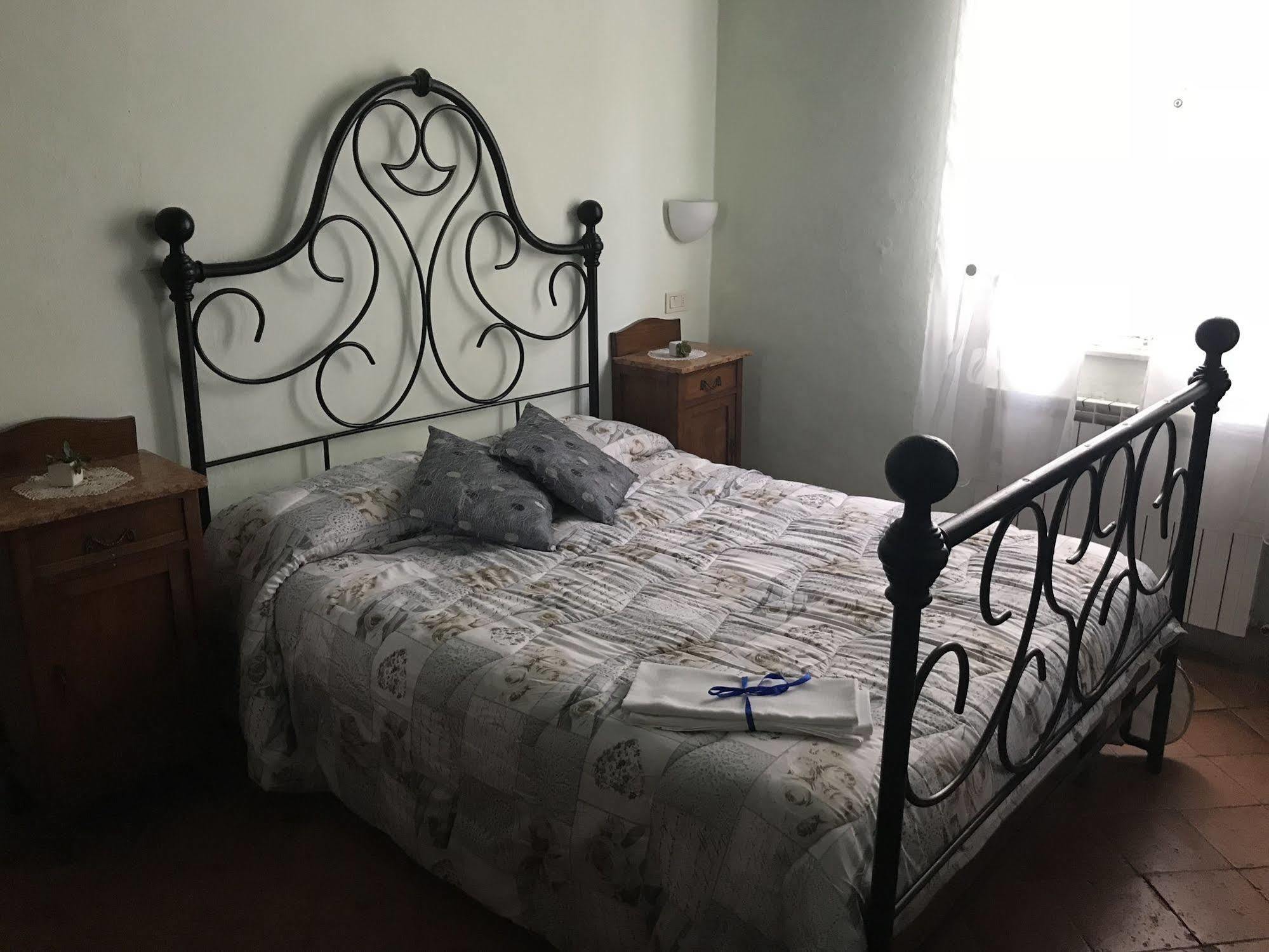 Camere Gozzante Pienza Exterior foto